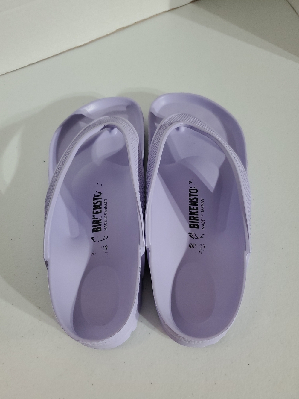 Birkenstock Sz 38 EVA Lavender Arizona Flip Flops